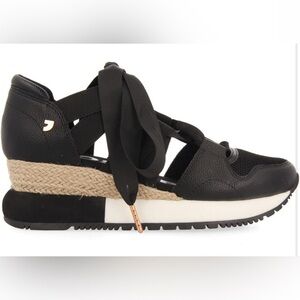 Gioseppo Black Ribbon Tie Espadrille Platform Sneakers Size 9.5